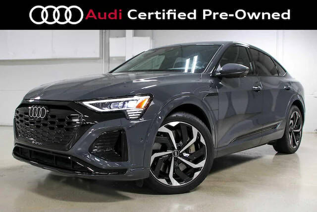 2024 AUDI Q8