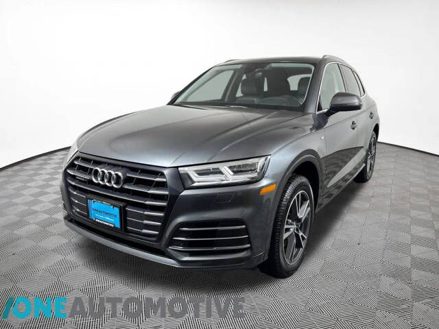 2020 AUDI Q5 e