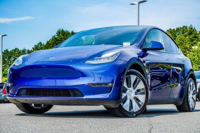 2021 TESLA Model Y