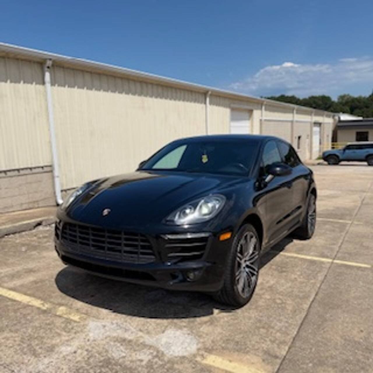 2016 PORSCHE Macan