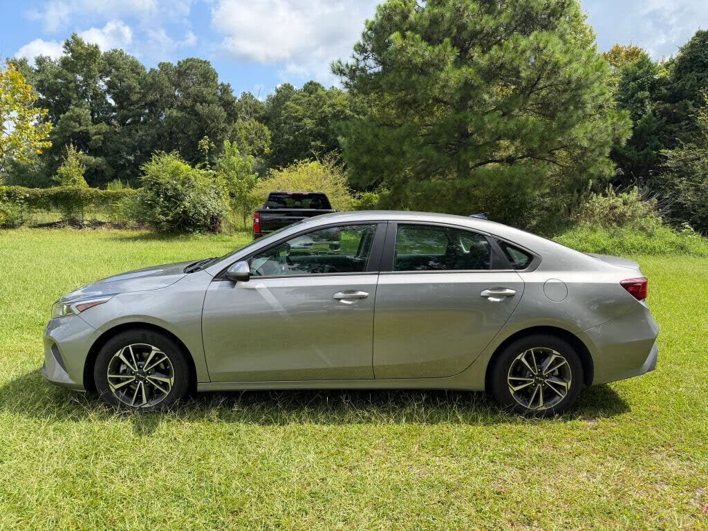2024 KIA Forte