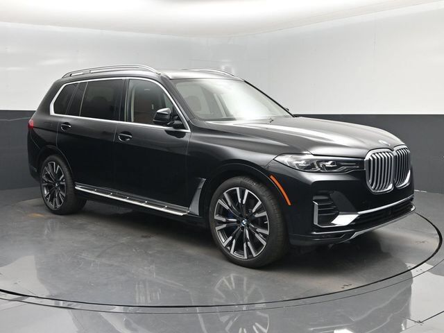 2022 BMW X7