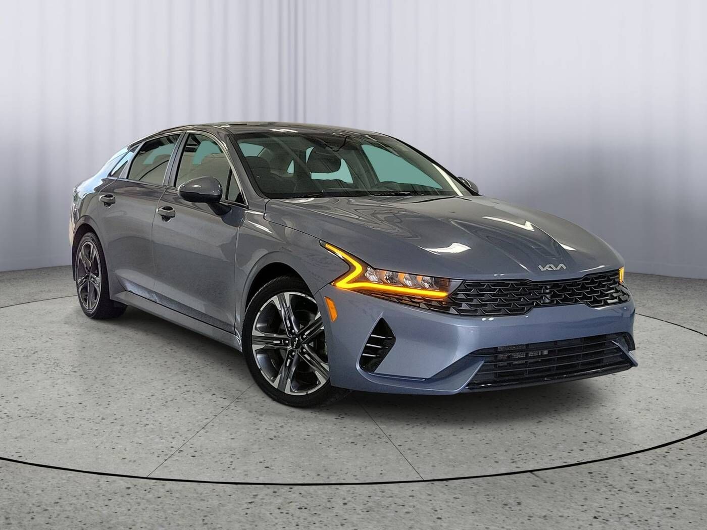 2022 KIA K5