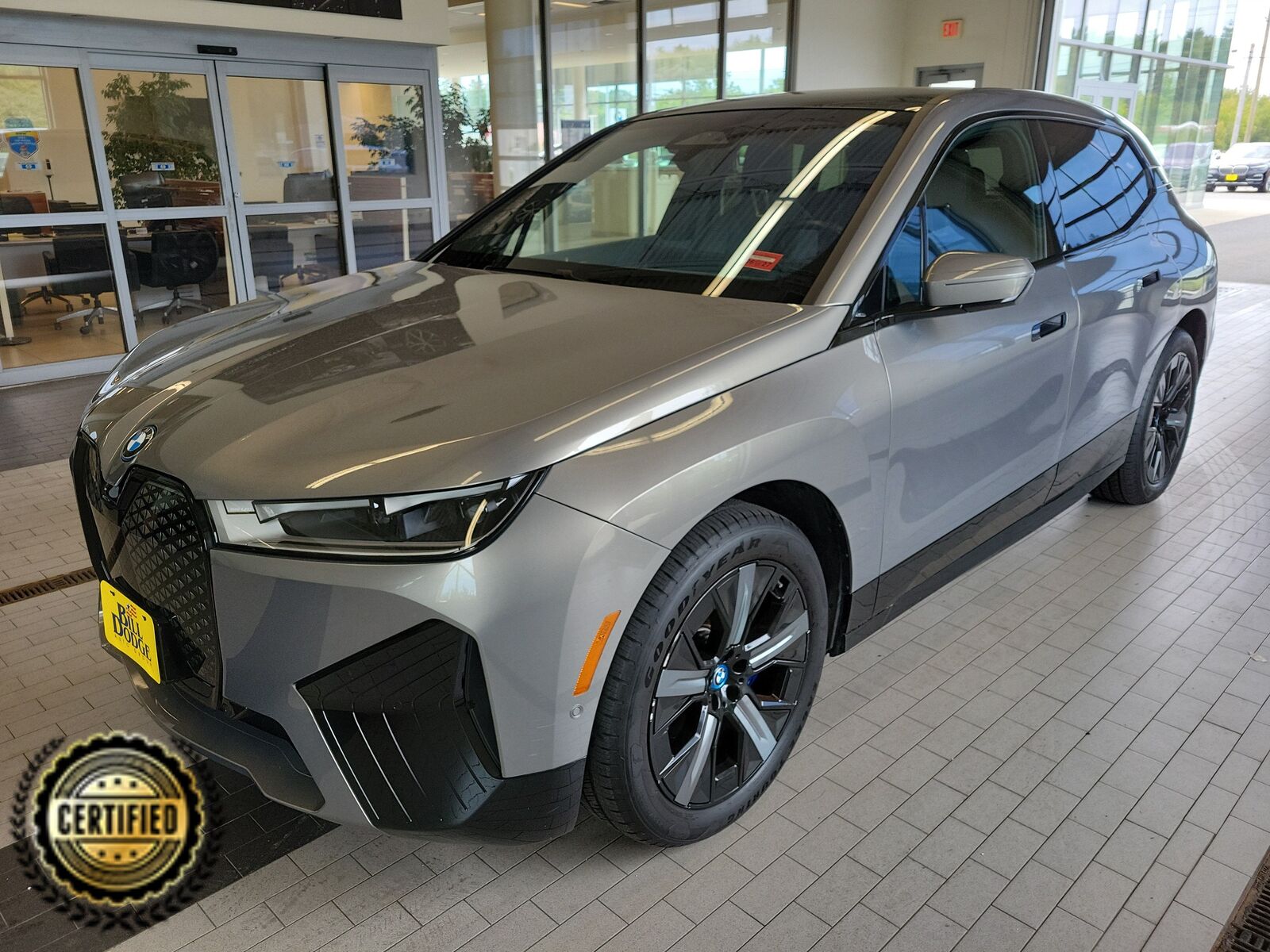 2023 BMW ix