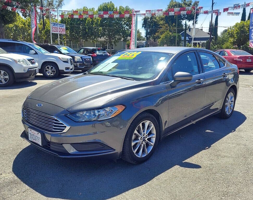 2017 FORD Fusion
