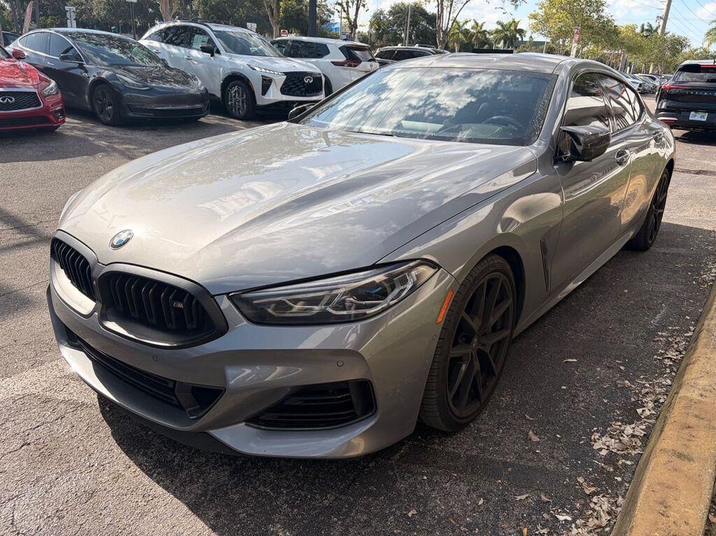 2023 BMW M8