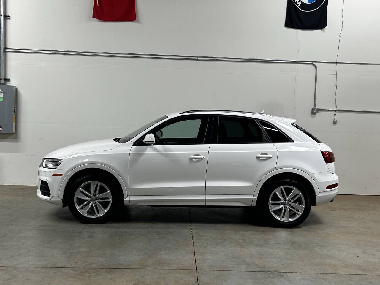 2017 AUDI Q3