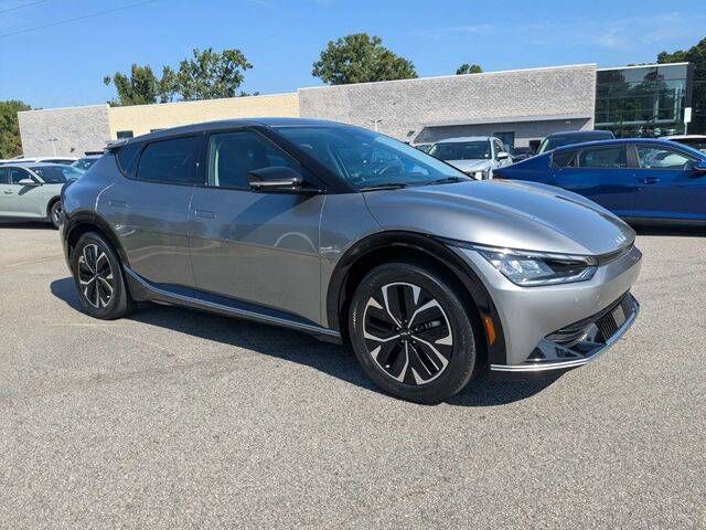 2023 KIA EV6