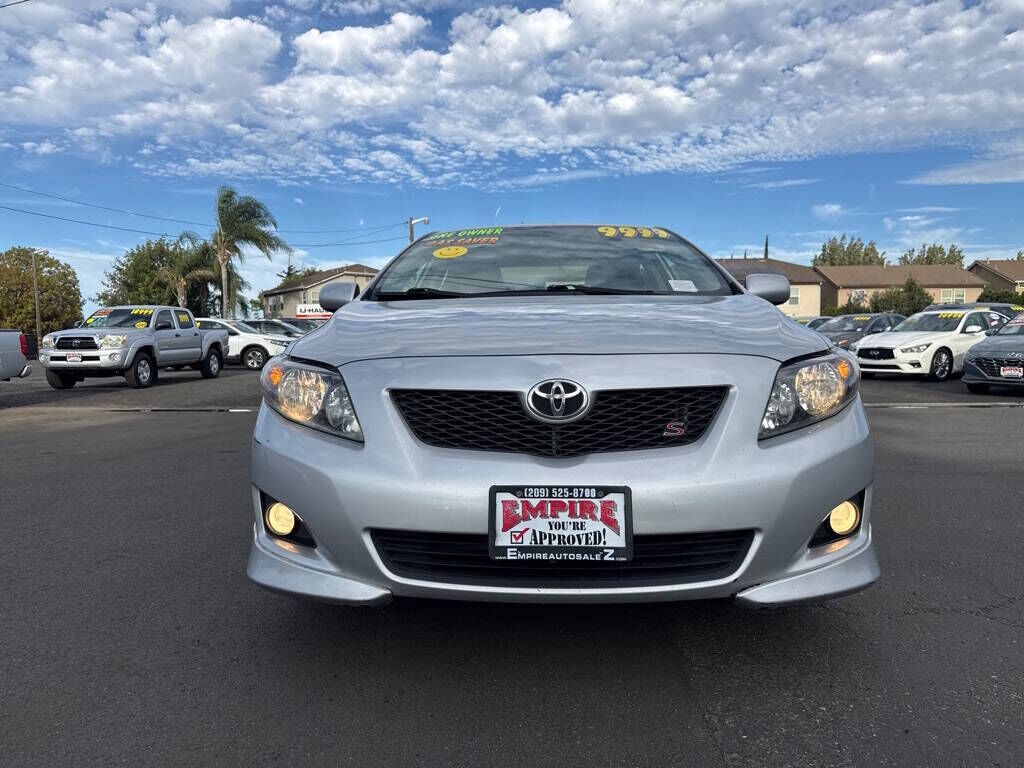 2010 TOYOTA Corolla