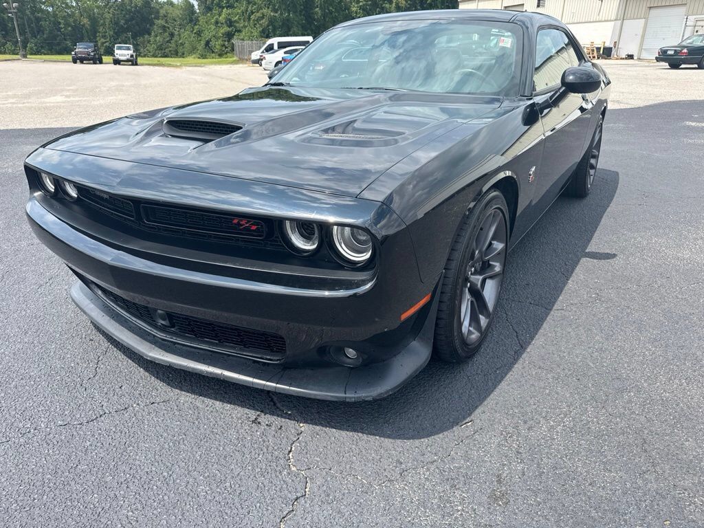 2023 DODGE Challenger