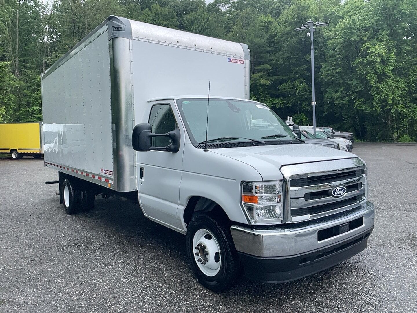 2026 FORD E-350
