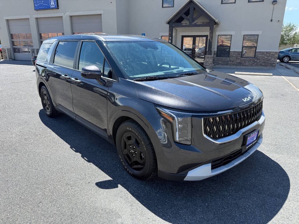 2025 KIA Carnival