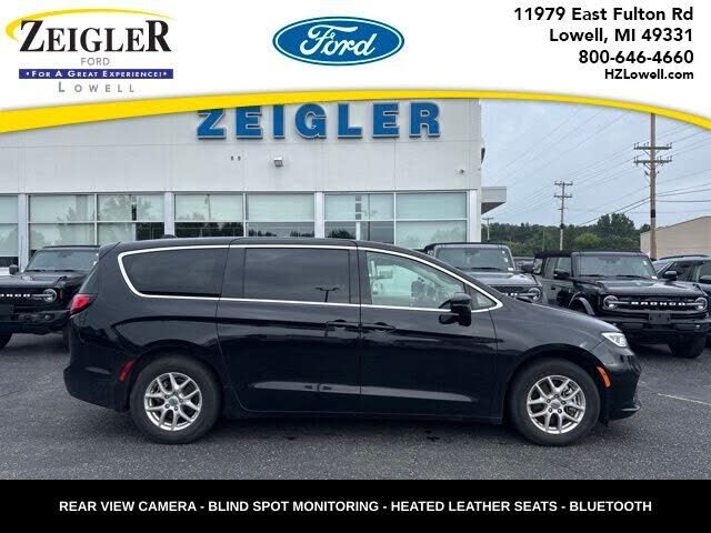 2024 CHRYSLER Pacifica