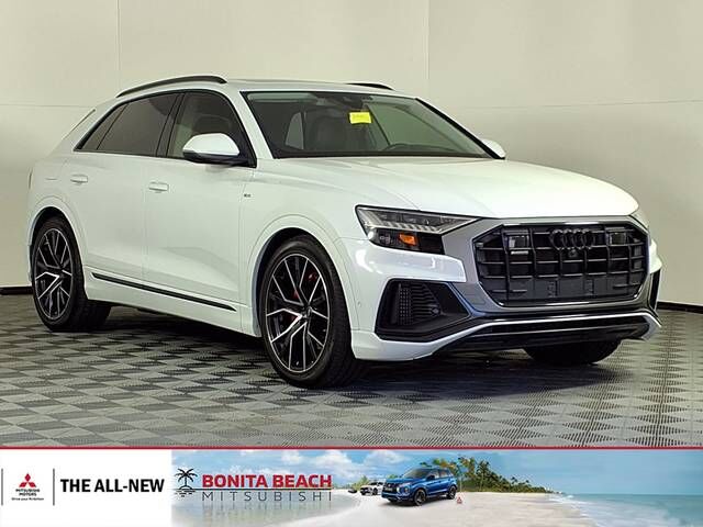 2023 AUDI Q8