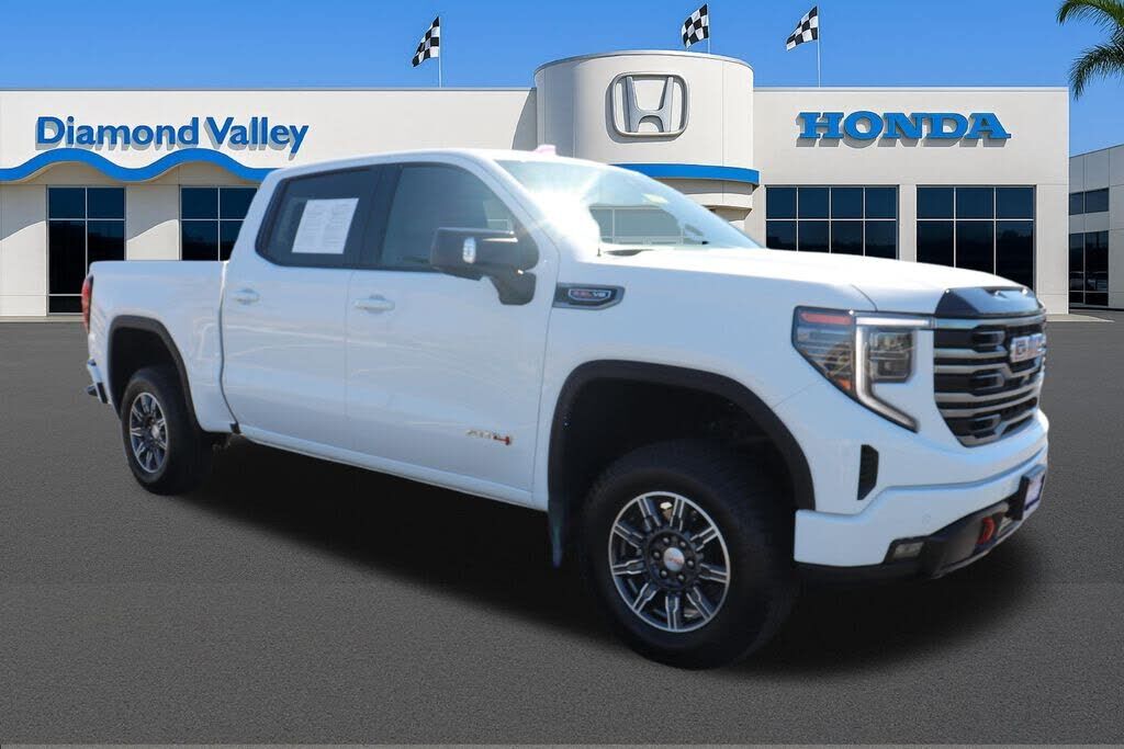 2025 GMC Sierra