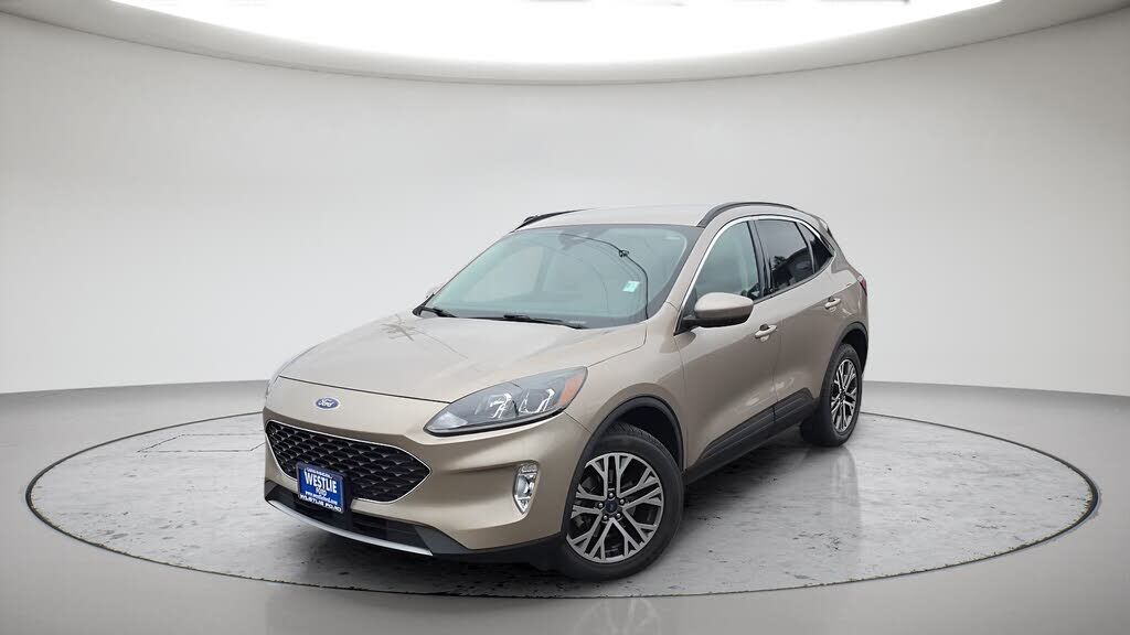 2021 FORD Escape