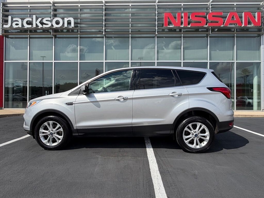 2019 FORD Escape