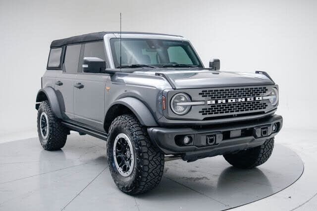 2023 FORD Bronco
