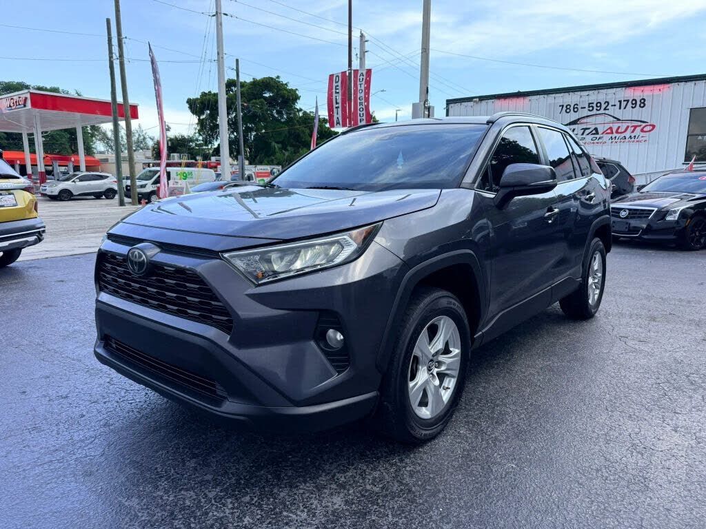 2019 TOYOTA RAV4