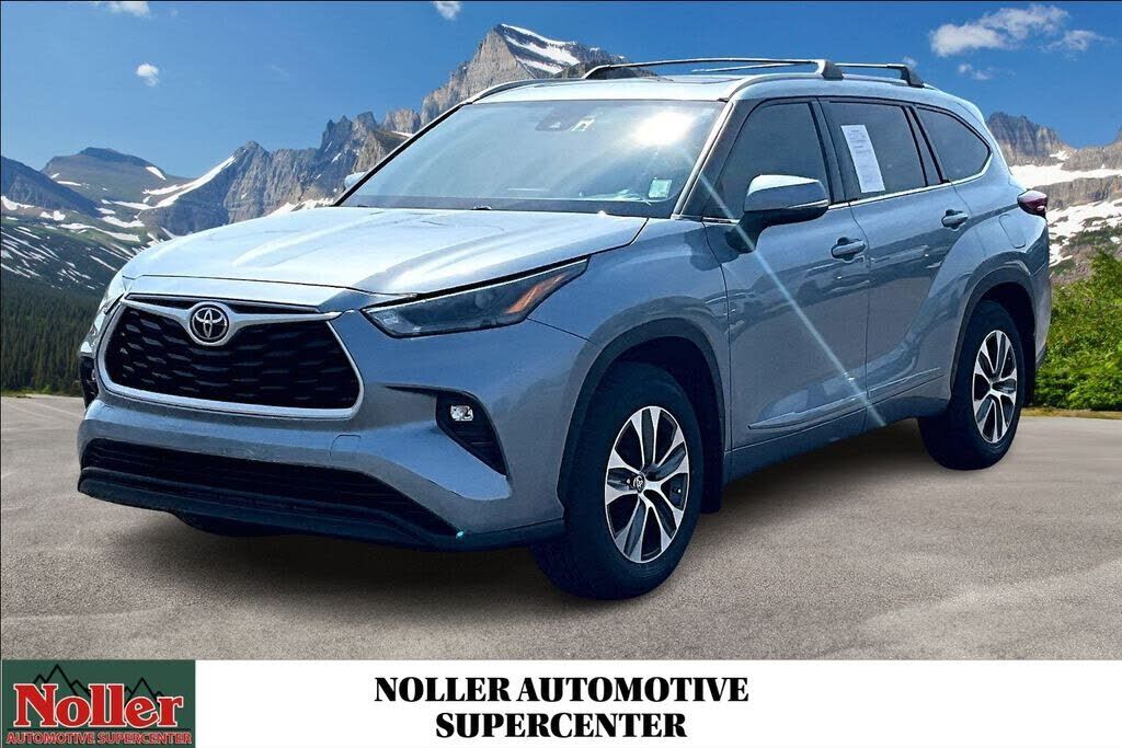 2022 TOYOTA Highlander