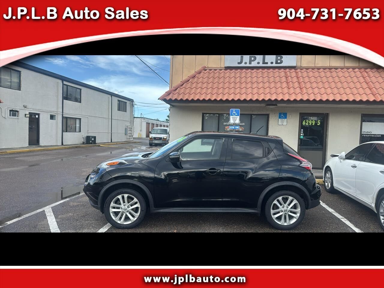 2016 NISSAN Juke