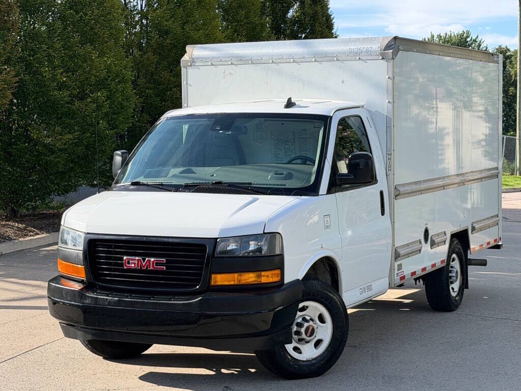 2021 GMC Cutaway Chassis