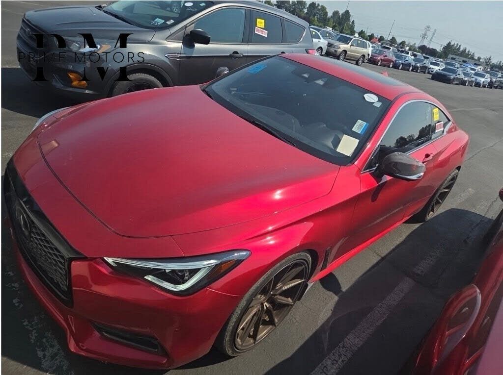 2017 INFINITI Q60