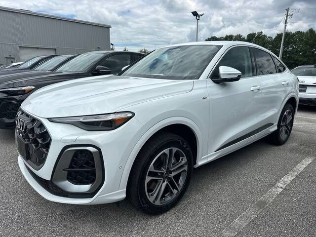 2026 AUDI SQ5
