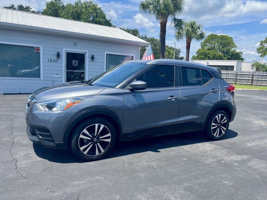 2020 NISSAN Kicks
