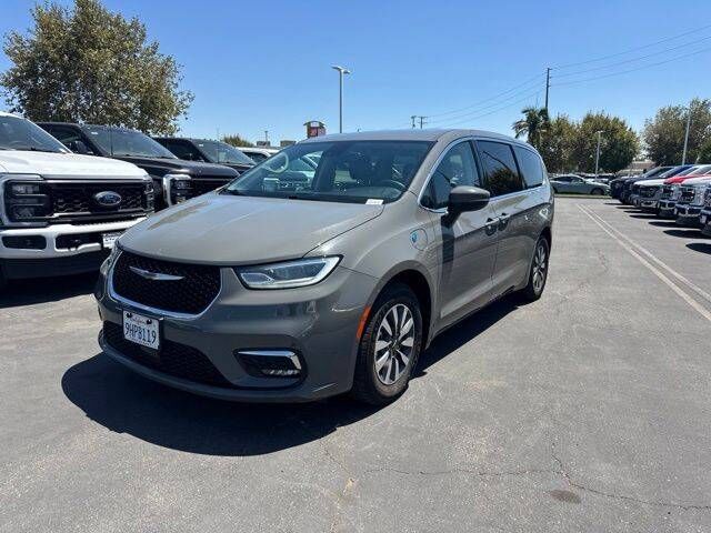 2023 CHRYSLER Pacifica