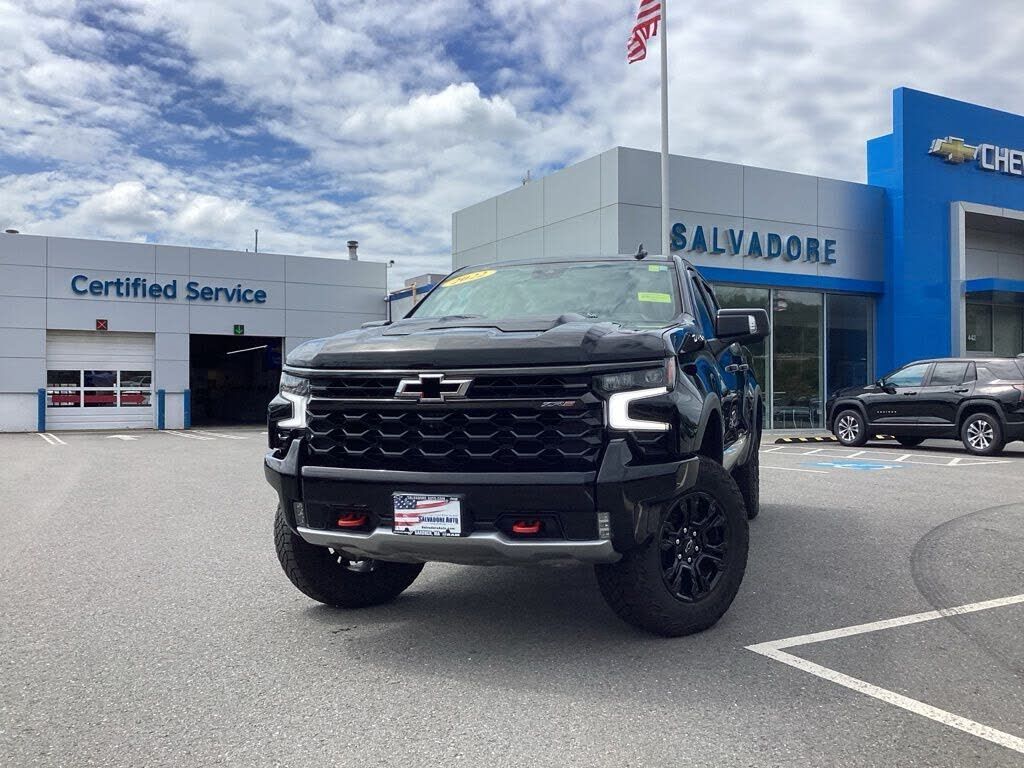 2023 CHEVROLET Silverado