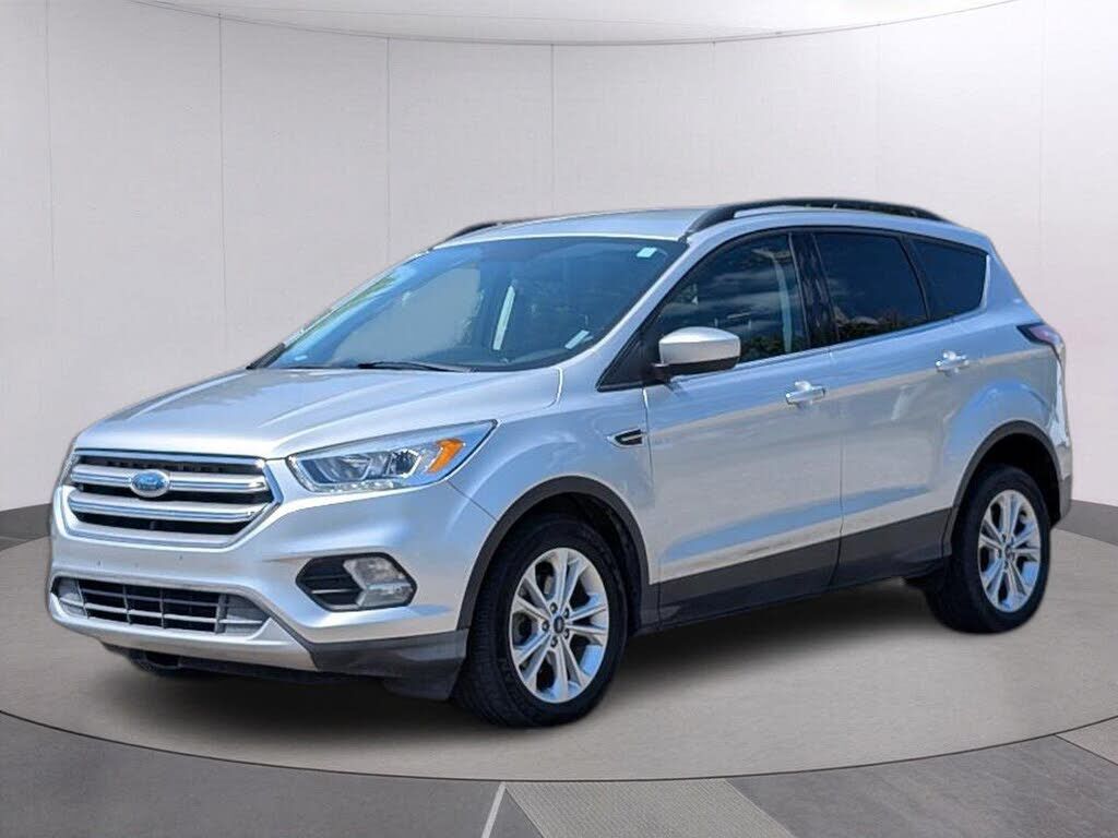 2017 FORD Escape