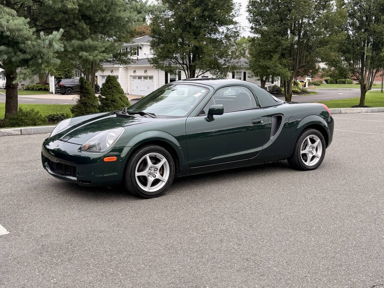 2000 TOYOTA MR2