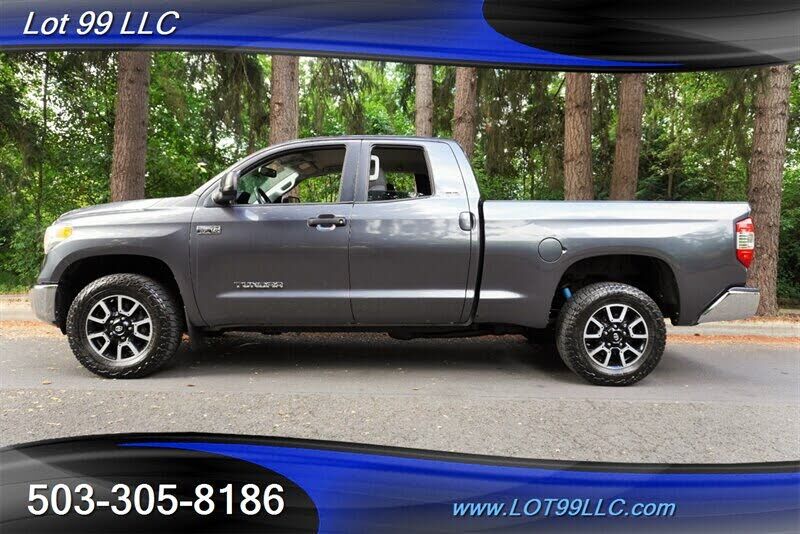 2015 TOYOTA Tundra