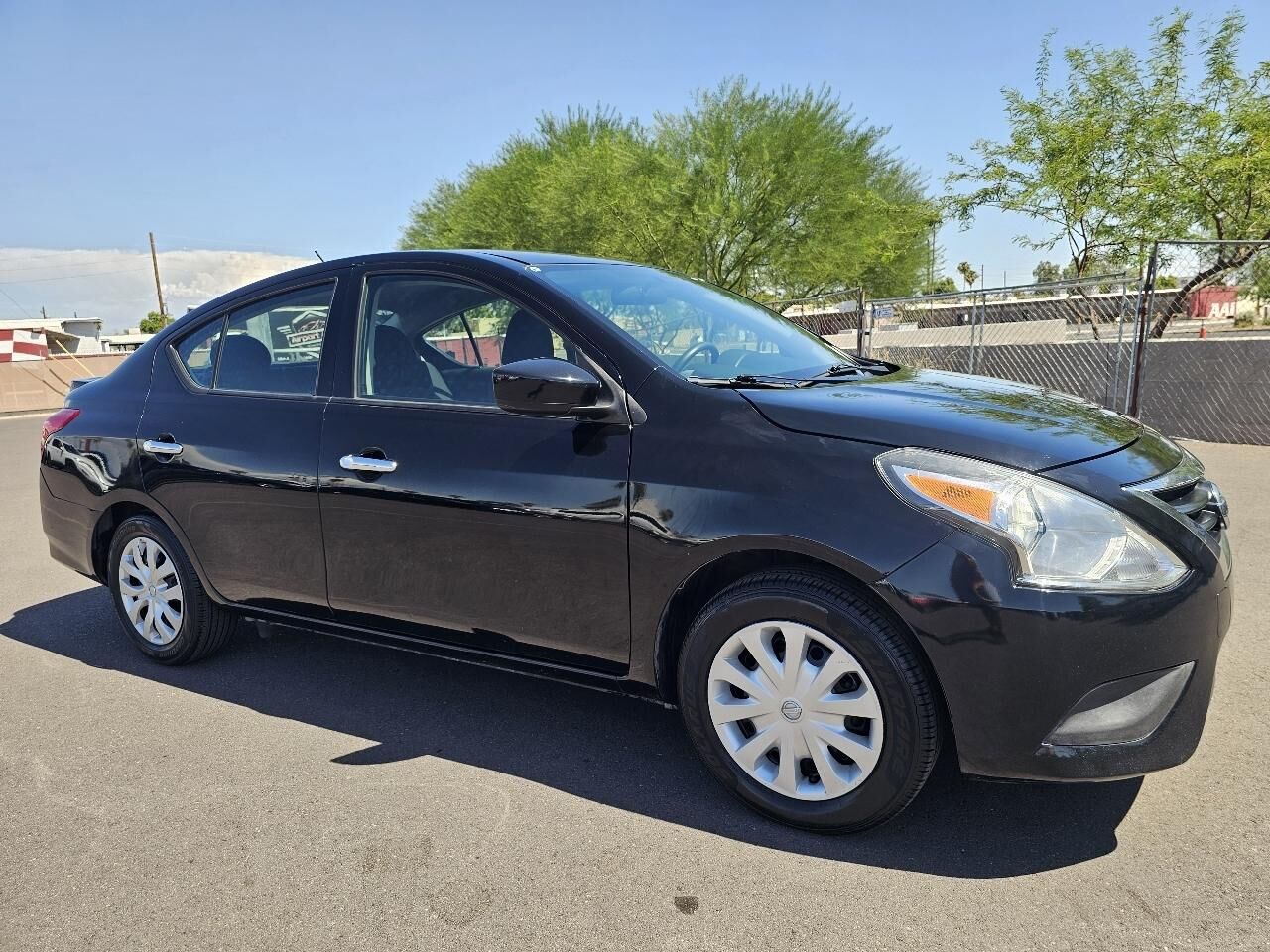 2019 NISSAN Versa