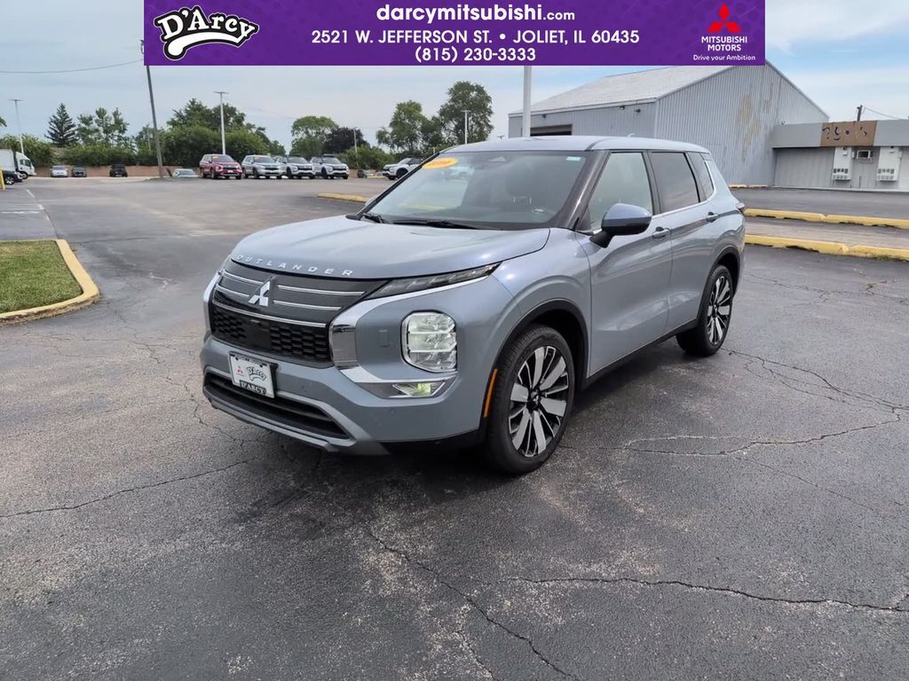 2026 MITSUBISHI Outlander