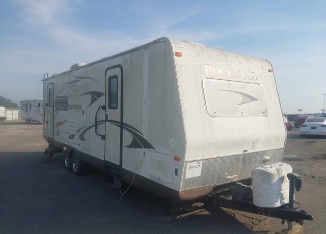 2014 FOREST RIVER Real-lite / Rockwood Lite Weight Trailers
