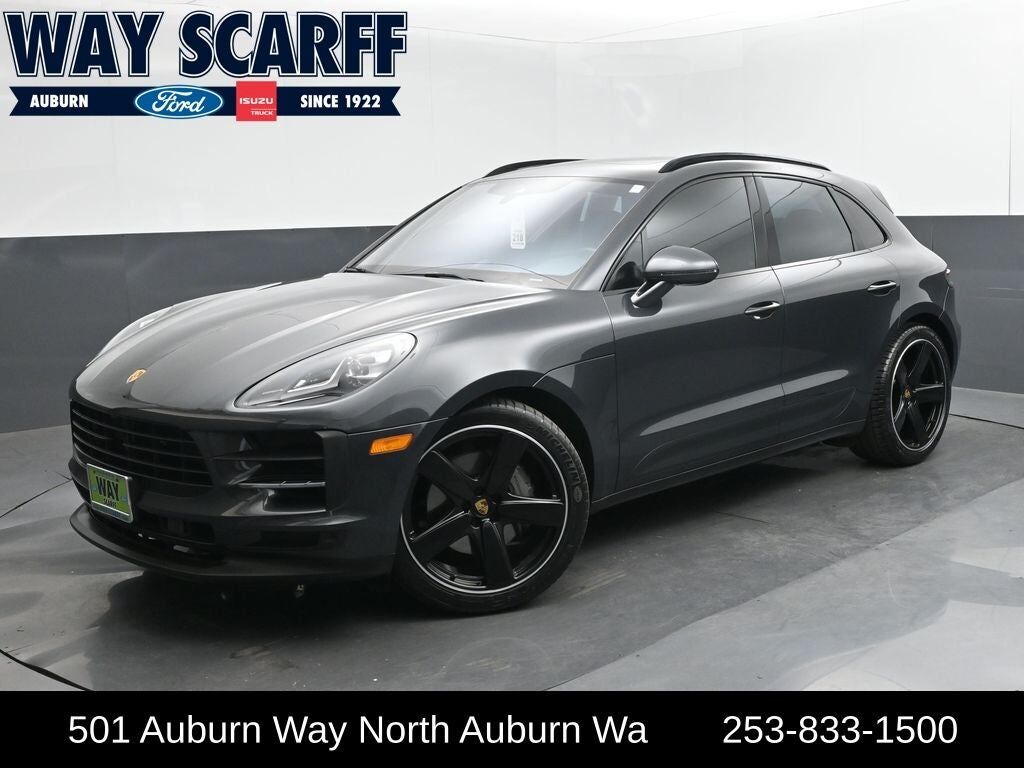 2020 PORSCHE Macan