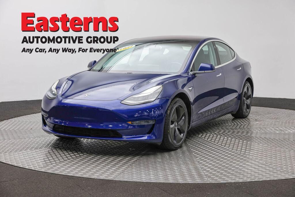 2018 TESLA Model 3