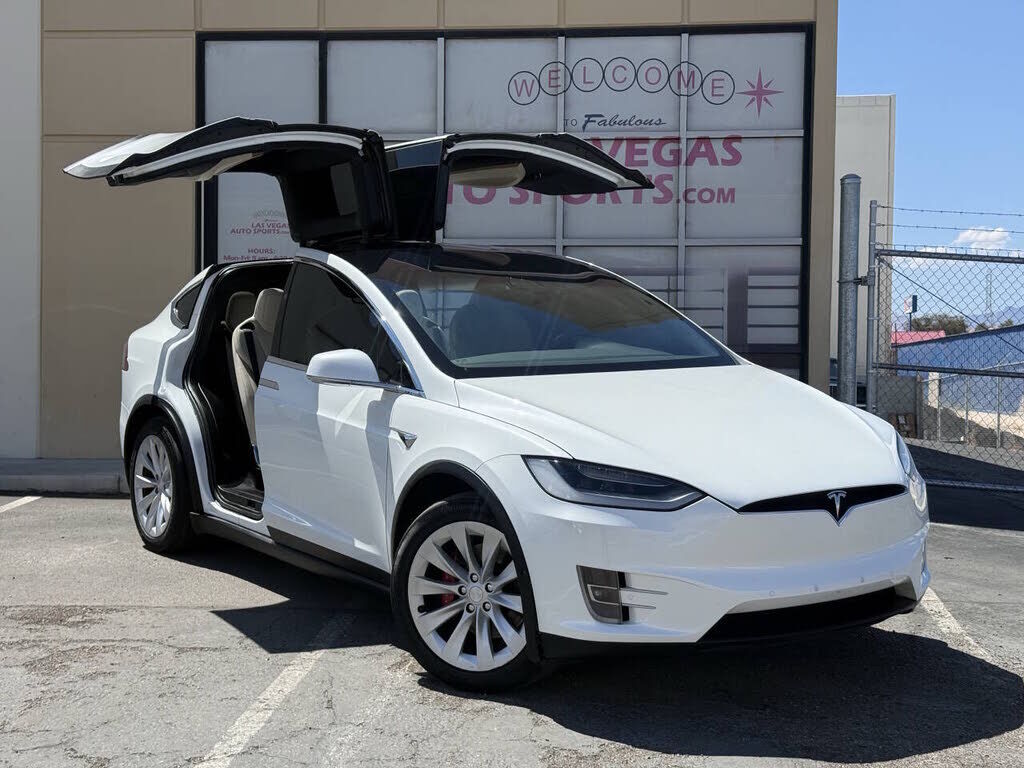 2020 TESLA Model X