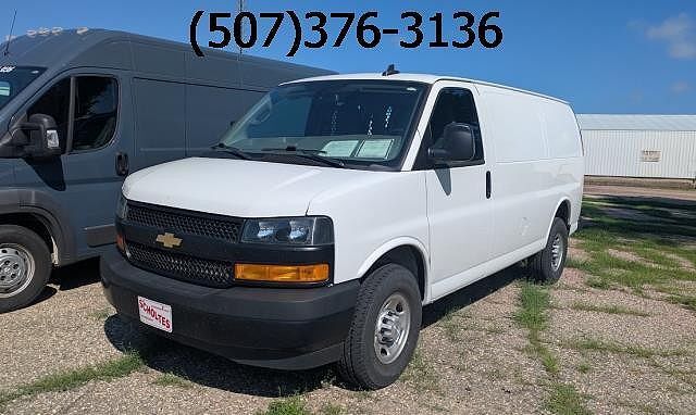 2022 CHEVROLET Express