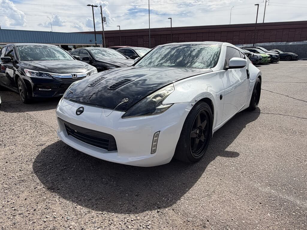 2013 NISSAN 370Z