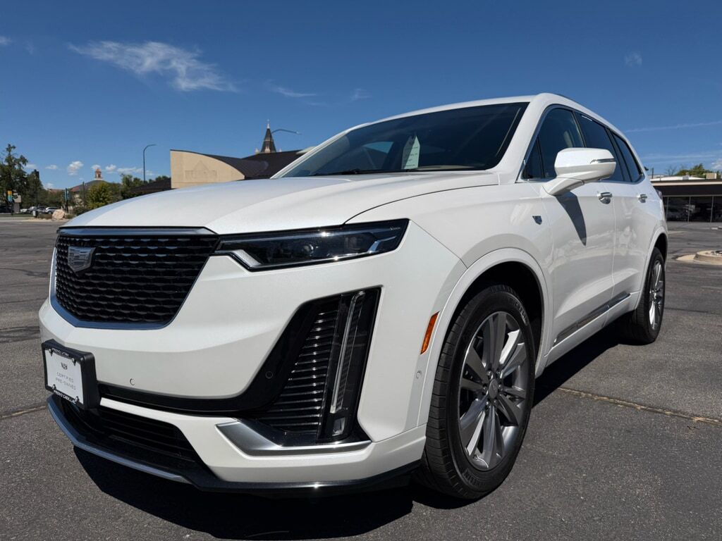 2024 CADILLAC XT6