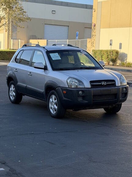 2005 HYUNDAI Tucson