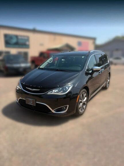 2017 CHRYSLER Pacifica