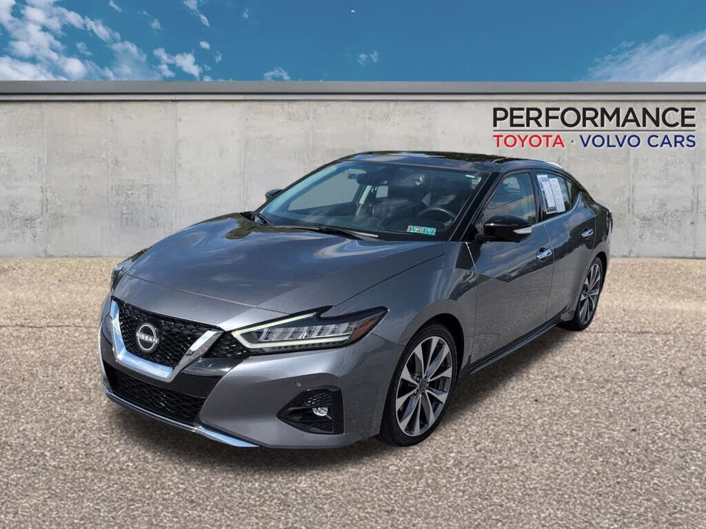 2023 NISSAN Maxima
