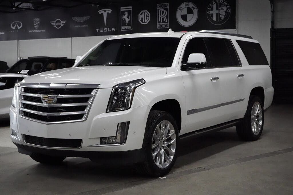 2018 CADILLAC Escalade ESV