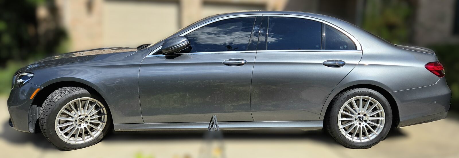2022 MERCEDES-BENZ E-Class