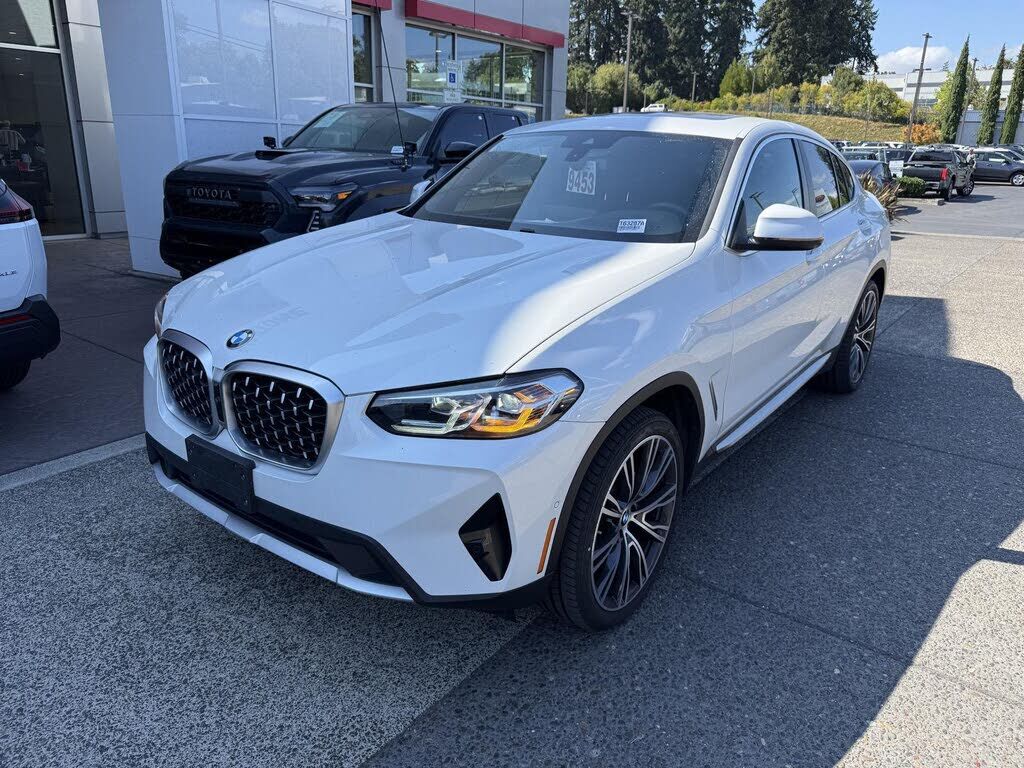 2024 BMW X4