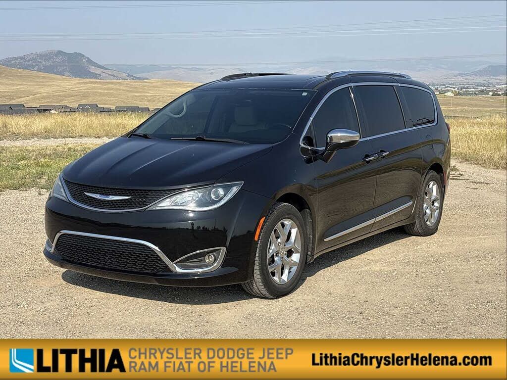 2019 CHRYSLER Pacifica
